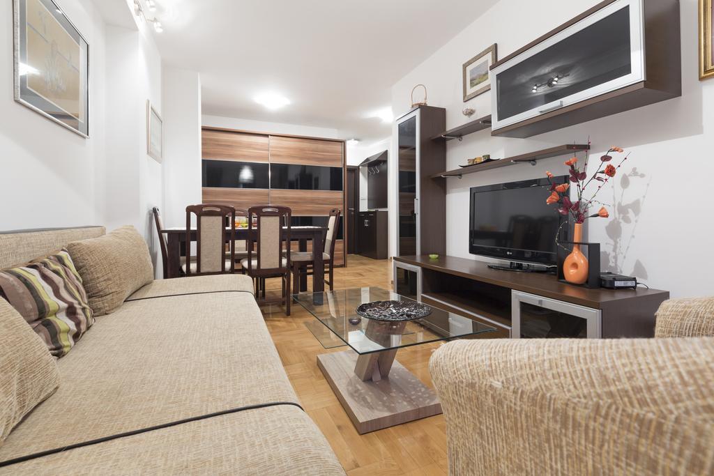 Prima Apartmani Beograd الغرفة الصورة